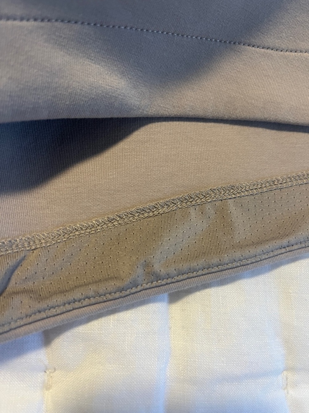 Abercrombie & Fitch Taupe High-Rise Elastic-Waist Athletic Shorts - Picture 4 of 5